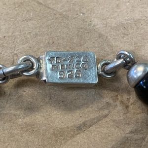 Taxco Jewelry - TAXCO Sterling Barrel Link Black Onyx Bracelet 7.5 Taxco Jewelry - TAXCO Sterling Barrel Link Black Onyx Bracelet 7.5